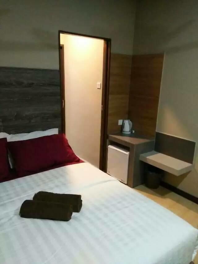 Hotel Qing Yun Resthouse -Delima Satu à Kampong Serusup Chambre photo