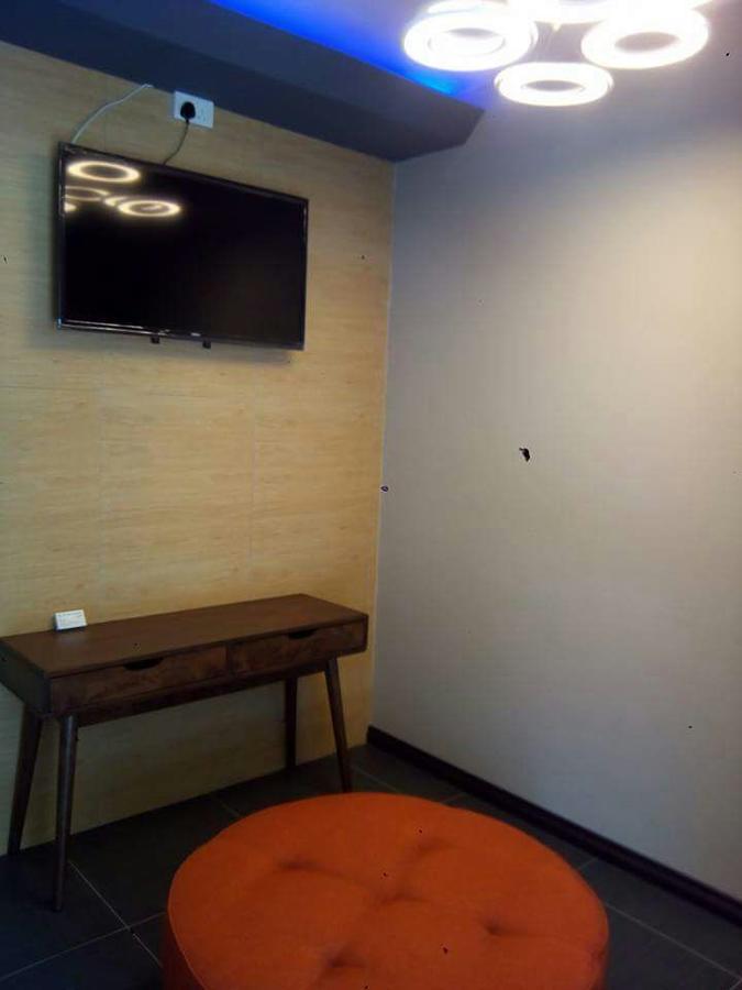 Hotel Qing Yun Resthouse -Delima Satu à Kampong Serusup Extérieur photo